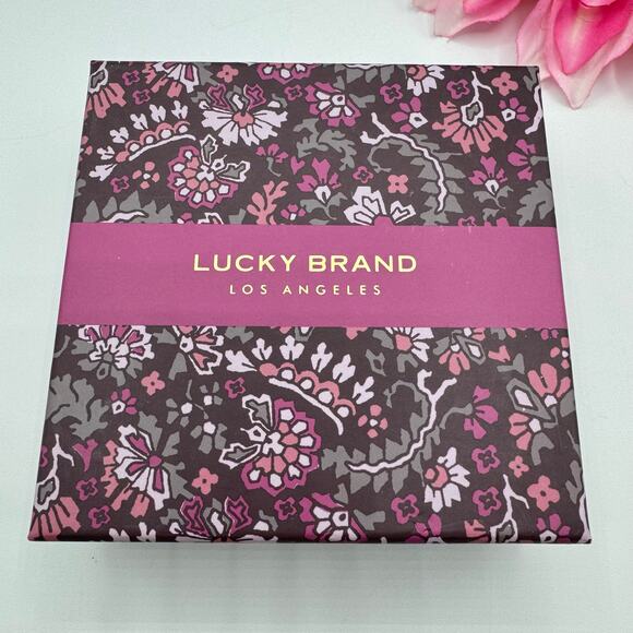 Lucky Brand Hammered Long Gold Tone Brutalist Hoop Earrings New In Box - Picture 5 of 9